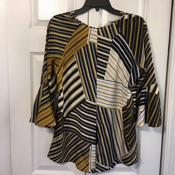 Perception Concept Blouse - Picture 4 of 7